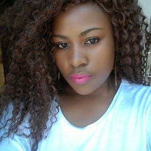 Meet your Posher, Voopz